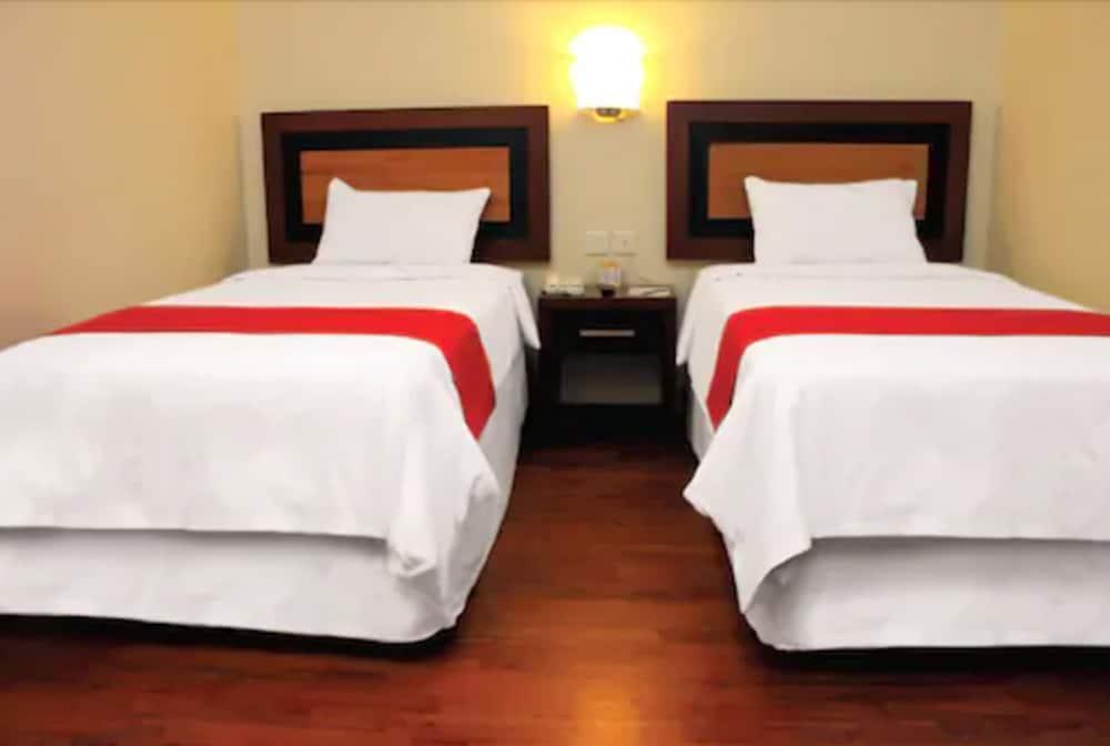 Lampion Hotel Solo Екстер'єр фото