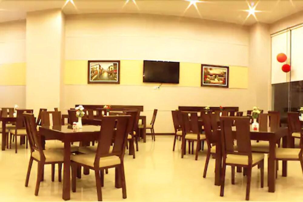 Lampion Hotel Solo Екстер'єр фото