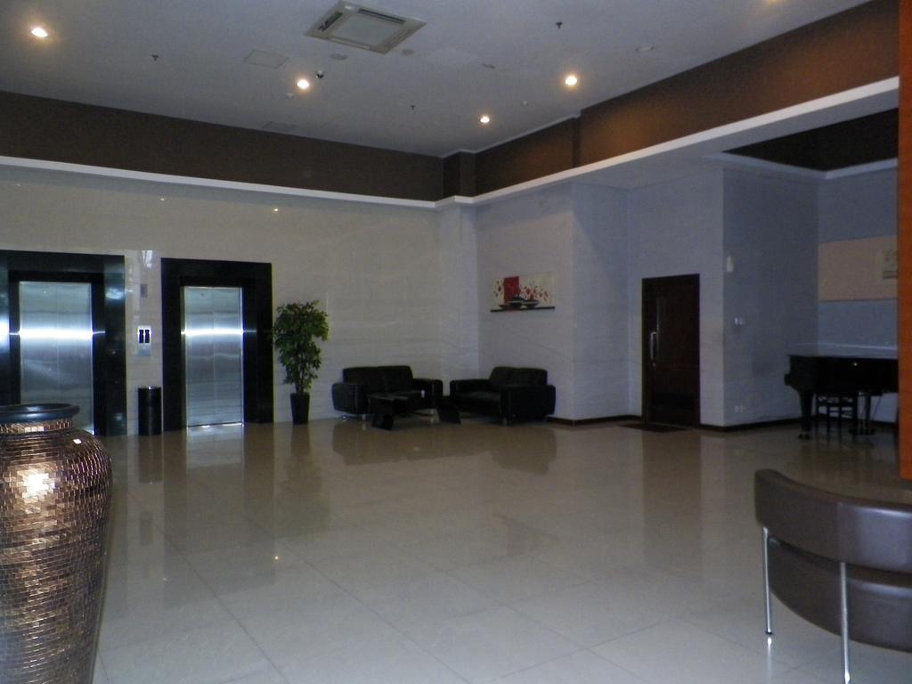 Lampion Hotel Solo Екстер'єр фото
