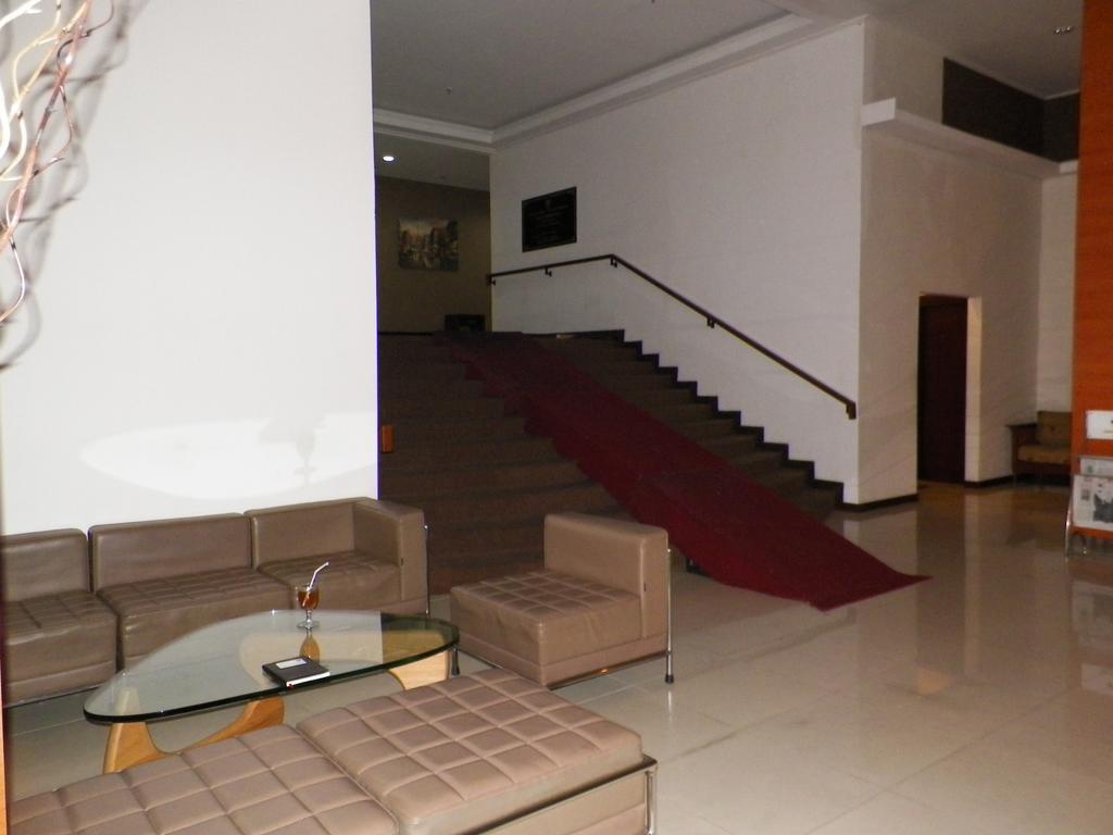 Lampion Hotel Solo Екстер'єр фото