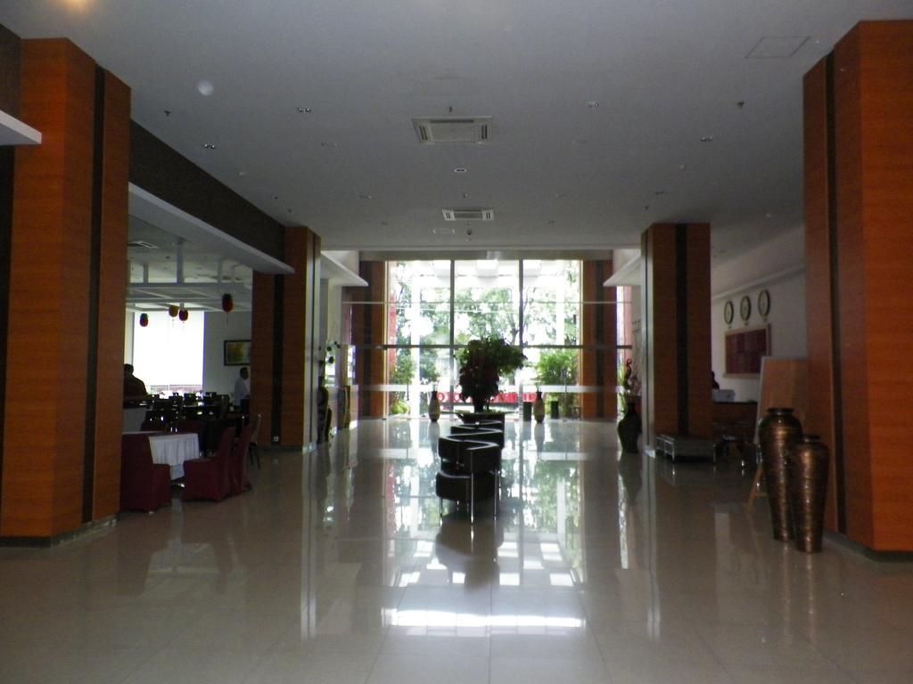 Lampion Hotel Solo Екстер'єр фото